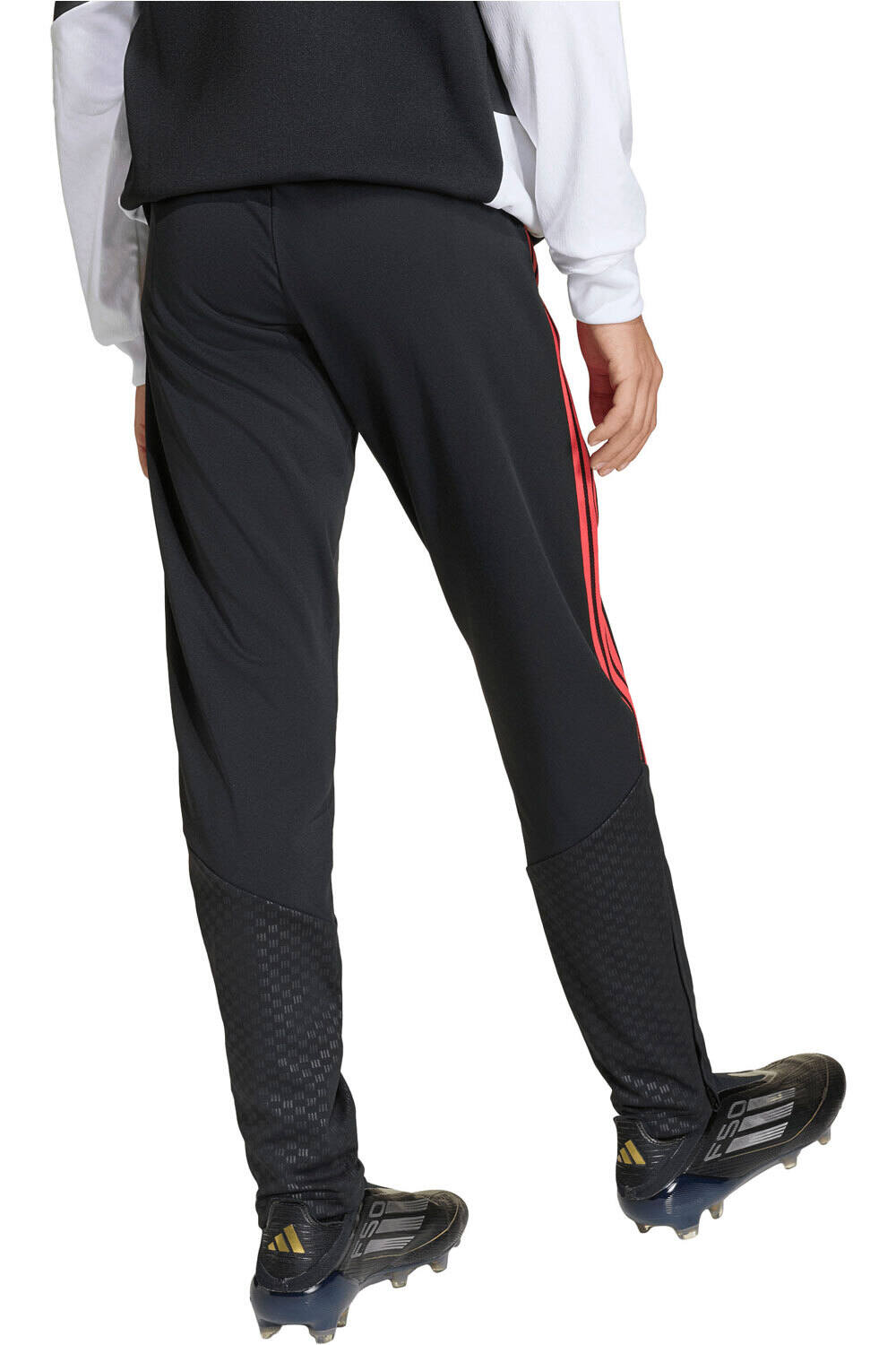 adidas pantalón niño ENTRENAMIENTO TIRO 26 COMPETITION vista trasera