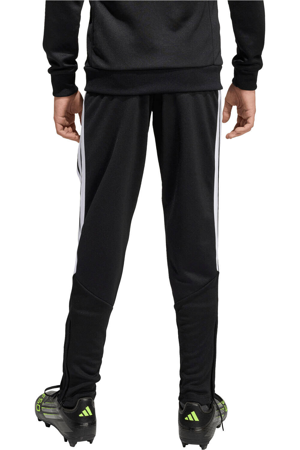 adidas pantalón niño ENTRENAMIENTO TIRO26 LEAGUE REGULAR vista trasera