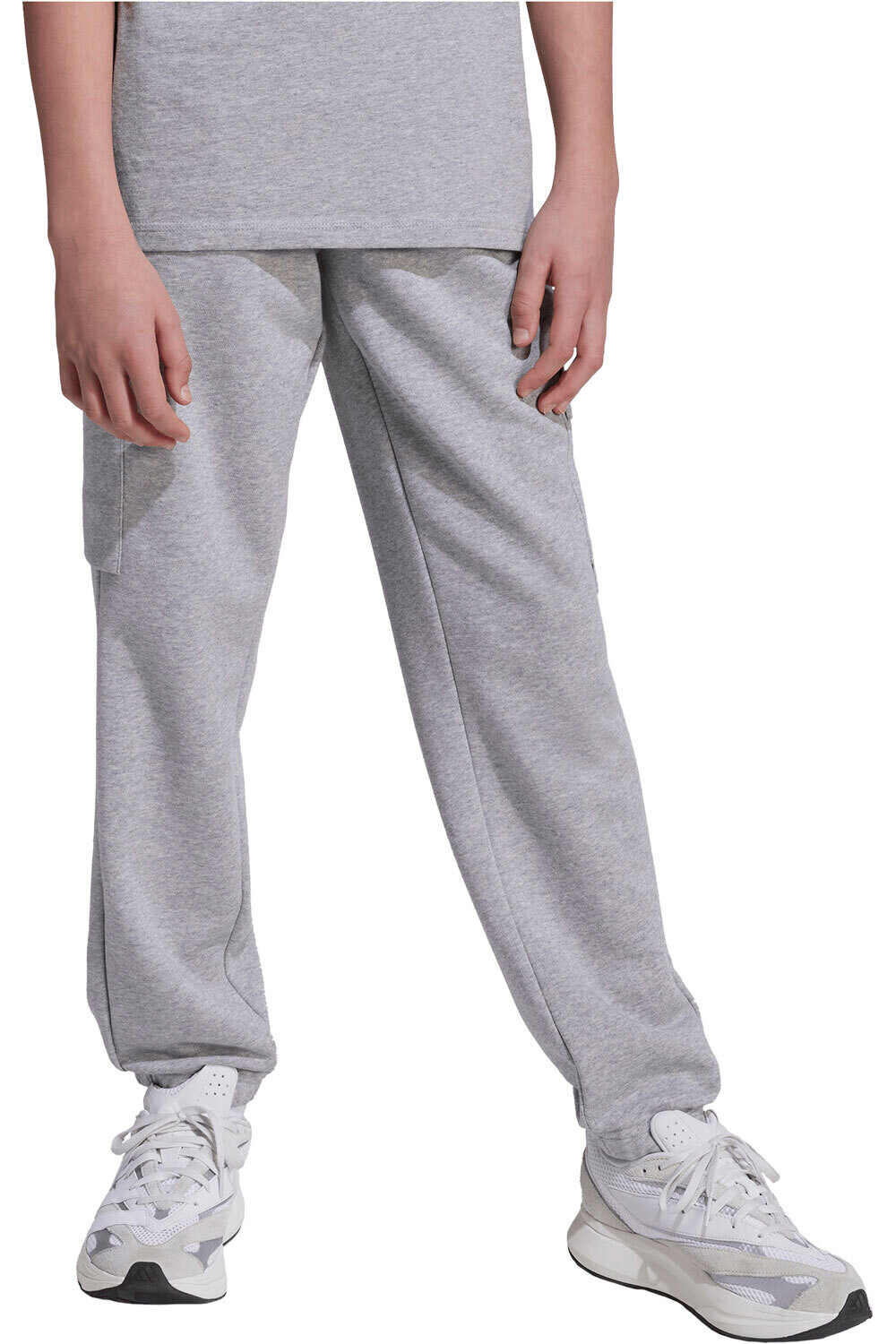 adidas pantalón niño ESSENTIALS CARGO vista frontal