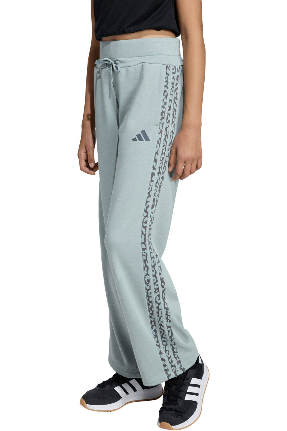 adidas pantalón niño ESTAMPADO ANIMAL SEASONALS vista frontal