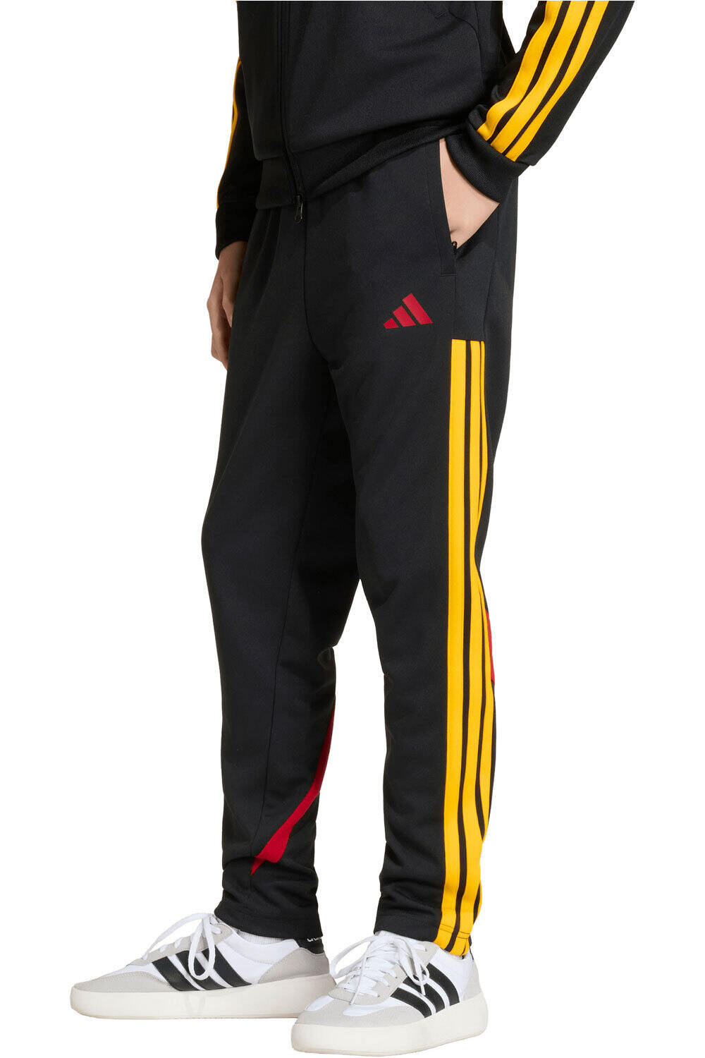 adidas pantalón niño HOUSE OF TIRO vista frontal