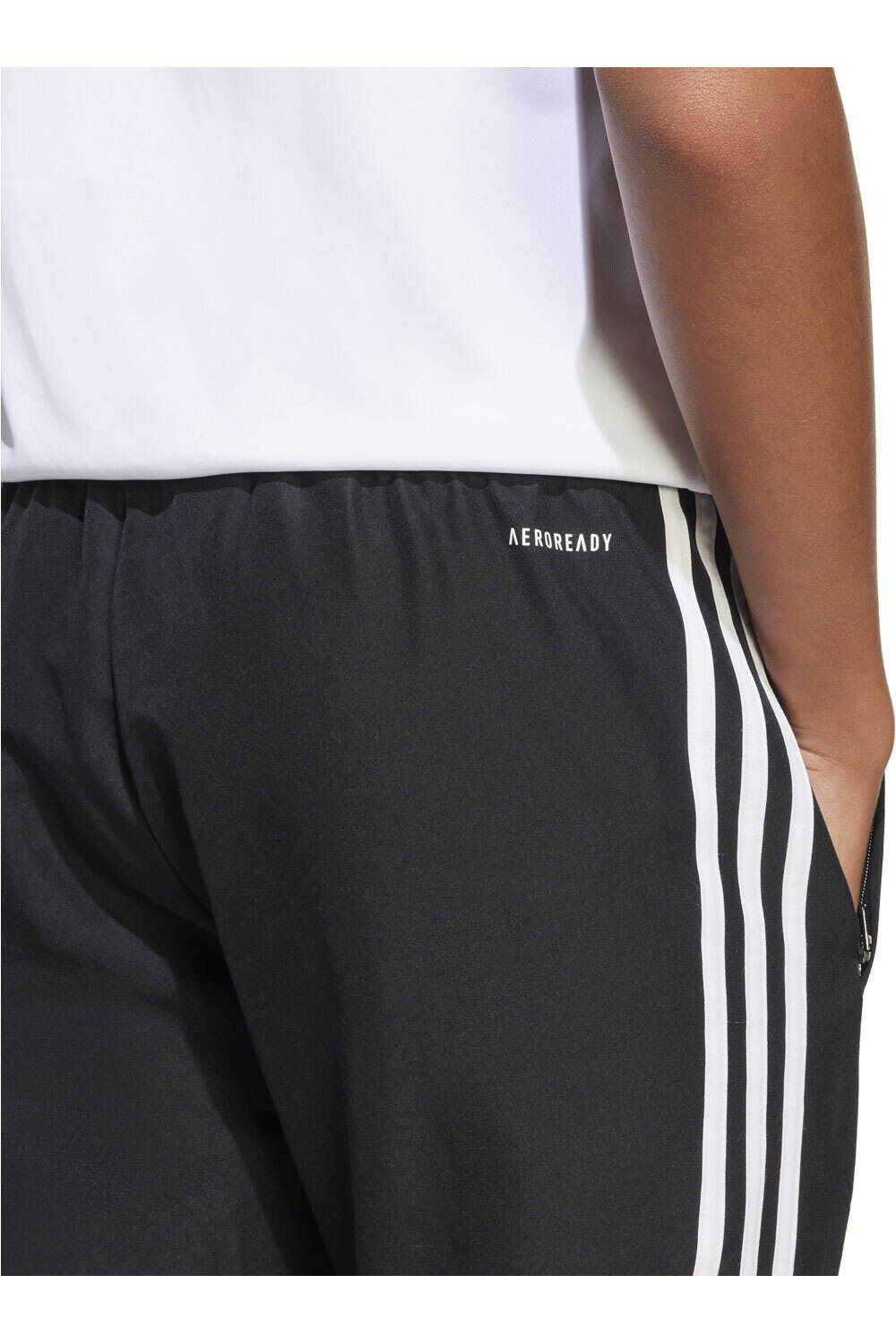 adidas pantalón niño SQ25 PRE PNT Y vista detalle