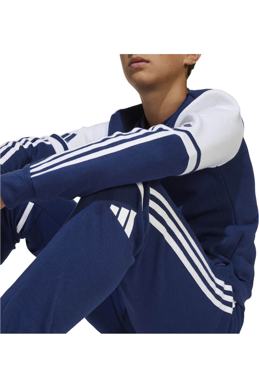 adidas pantalón niño SQ25 SW PNT Y 03