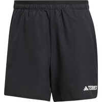 adidas pantalón running hombre MT LIGHT SHORT 5 05