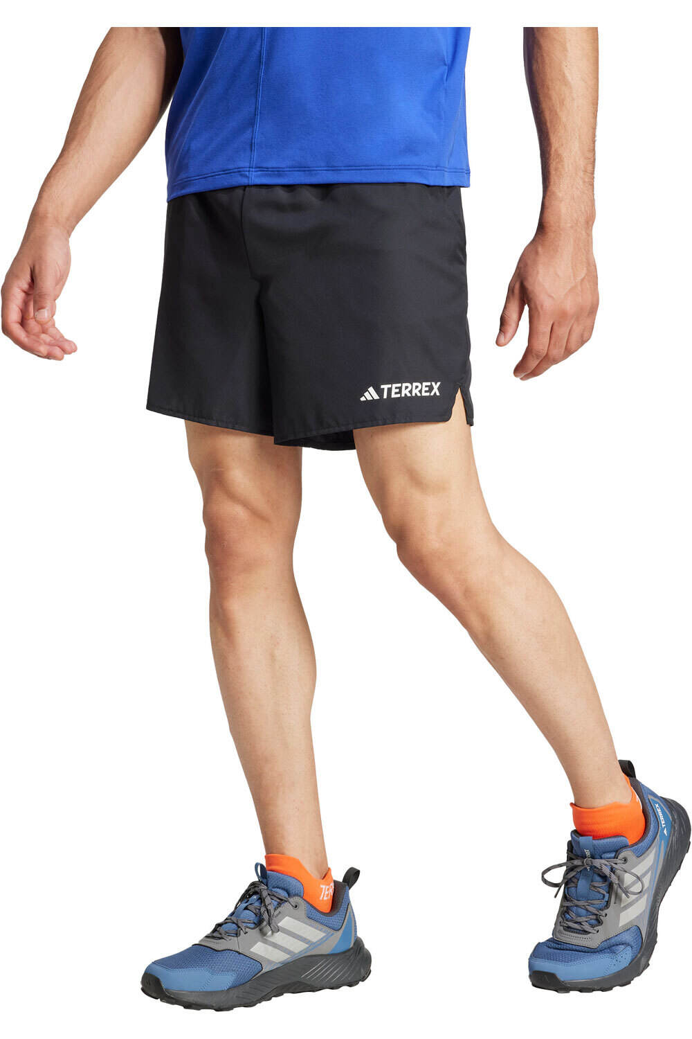 adidas pantalón running hombre MT LIGHT SHORT 5 vista frontal