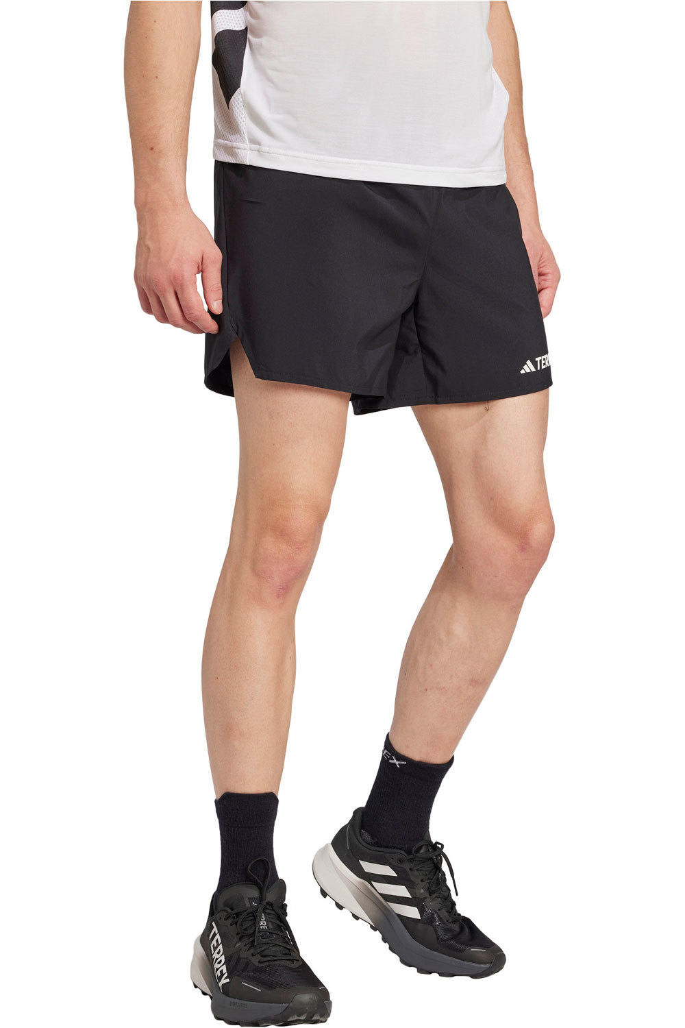 adidas pantalón running hombre XPR SHORTS vista detalle