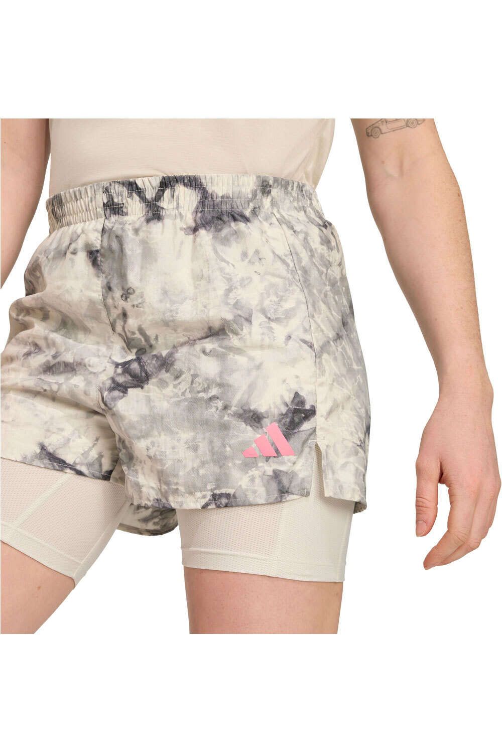 adidas pantalón running mujer OWN THE RUN SPRAY DYE vista detalle