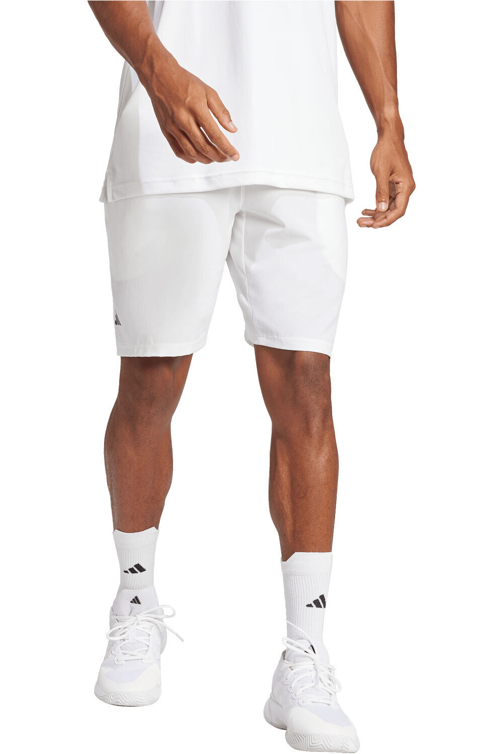 adidas pantalón tenis hombre PANTALON CORTO CLUB SW vista frontal