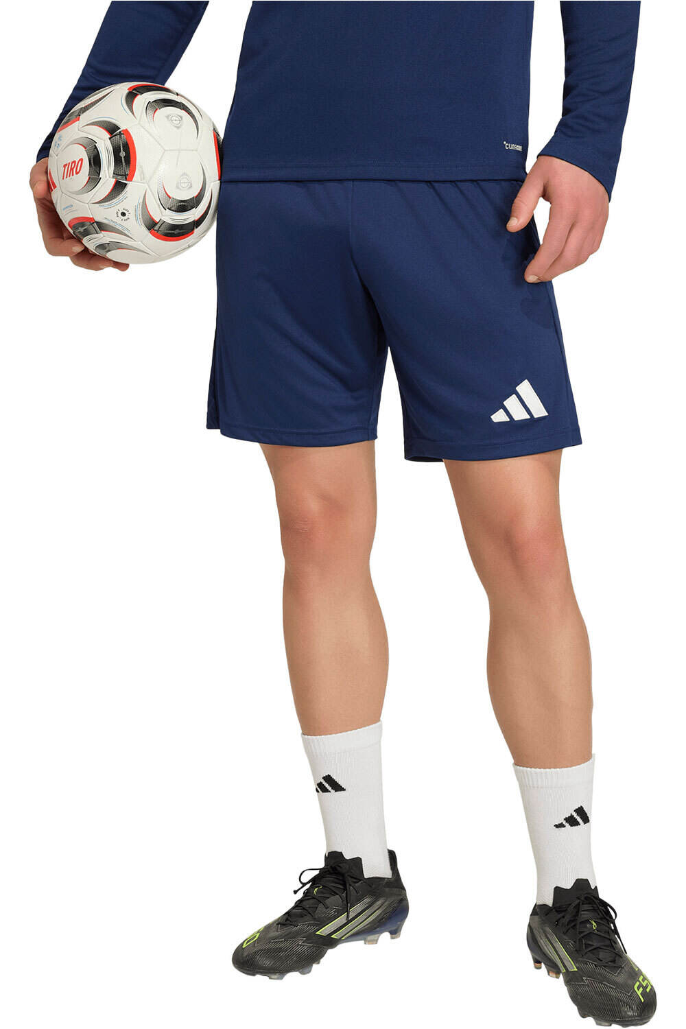 adidas pantalones cortos futbol ENTRENAMIENTO ENTRADA26 SHORT vista frontal