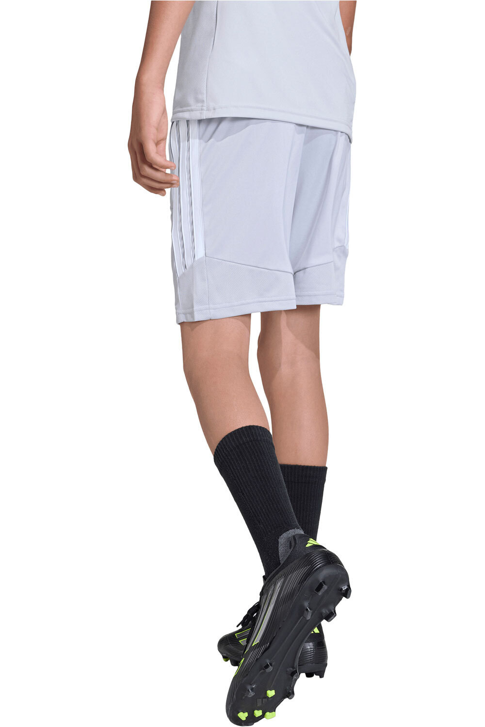 adidas pantalones cortos futbol niño ENTRENAMIENTO TIRO26 LEAGUE SHORT vista trasera