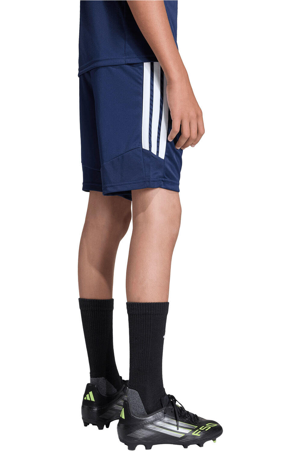 adidas pantalones cortos futbol niño ENTRENAMIENTO TIRO26 LEAGUE SHORT vista trasera