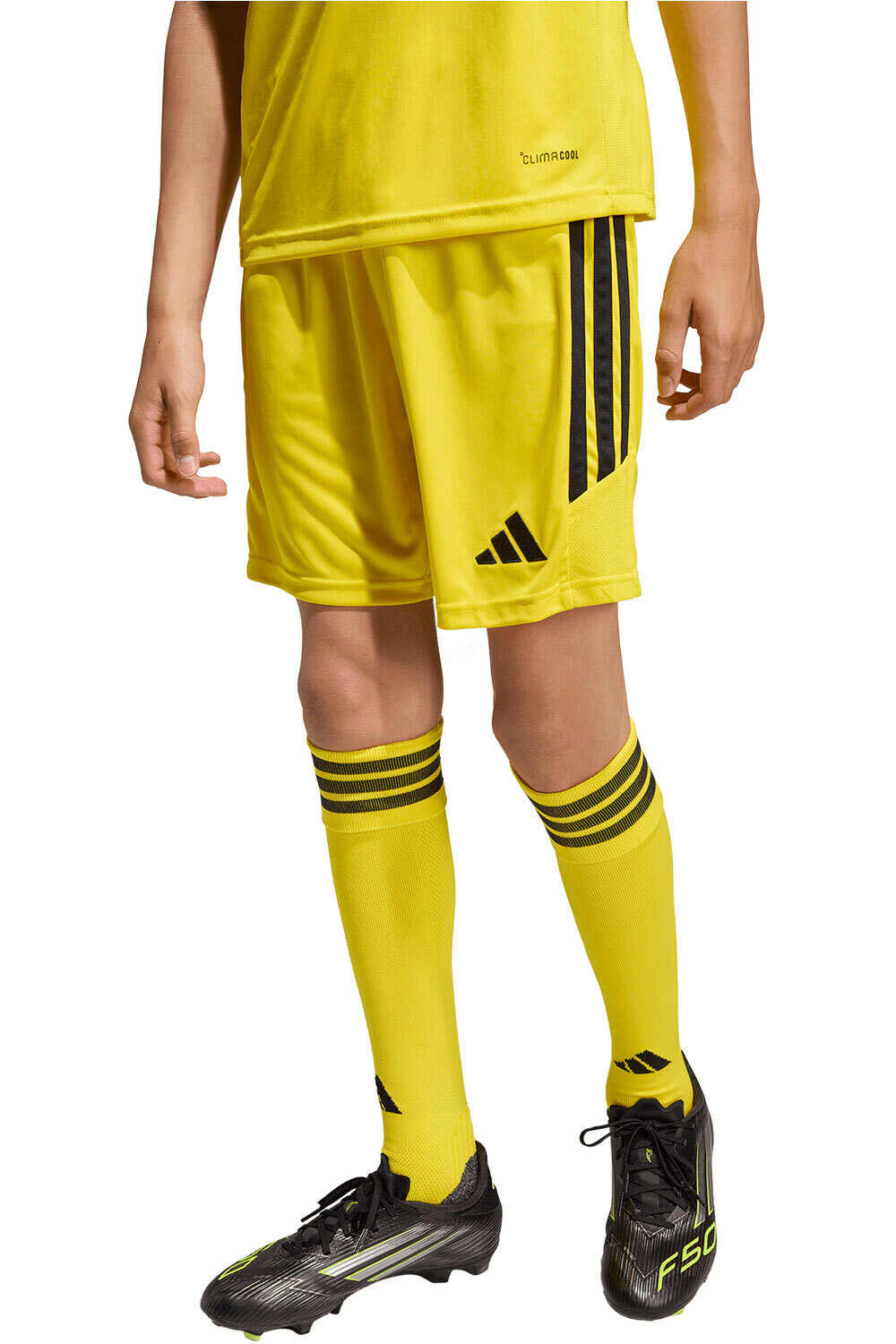 adidas pantalones cortos futbol niño TIRO26 LEAGUE SHORT vista frontal