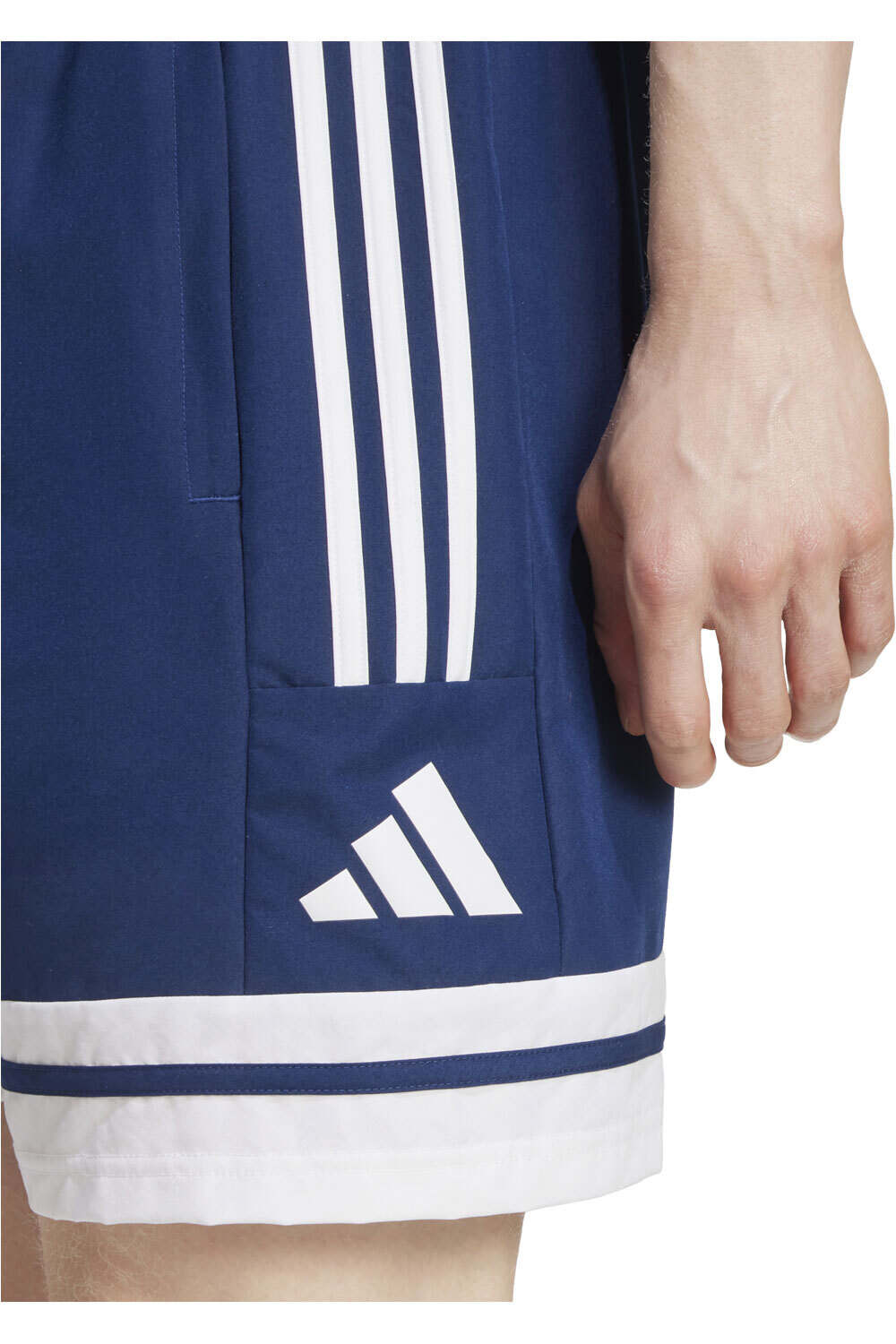 adidas pantalones cortos futbol SQ25 DT SHO 04