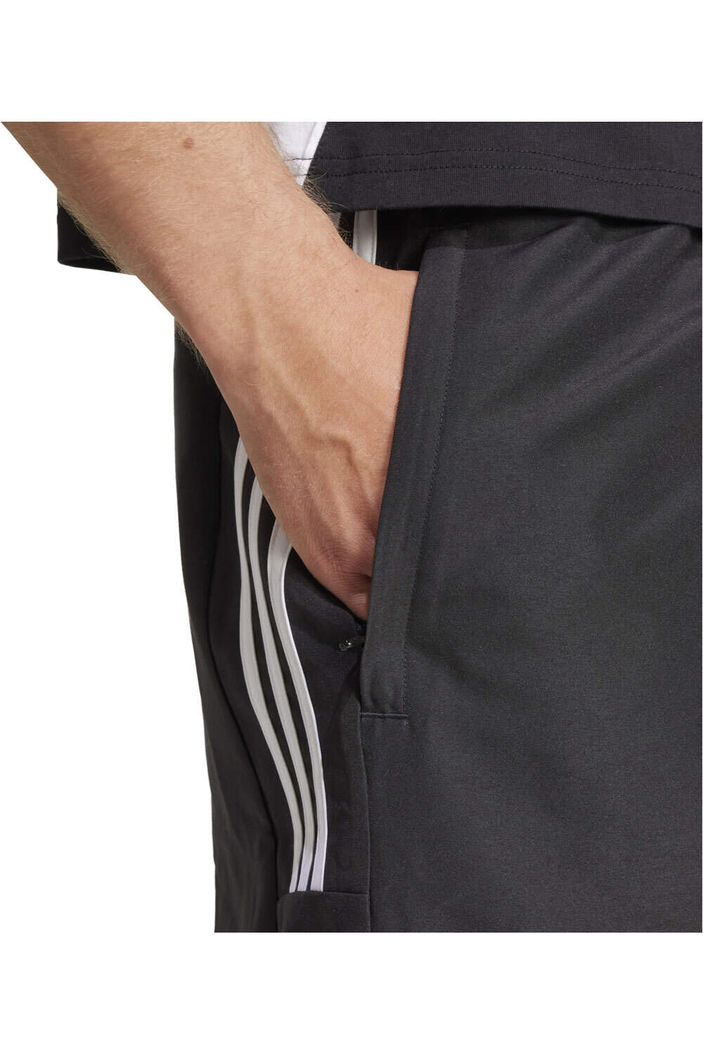 adidas pantalones cortos futbol SQ25 DT SHO 04