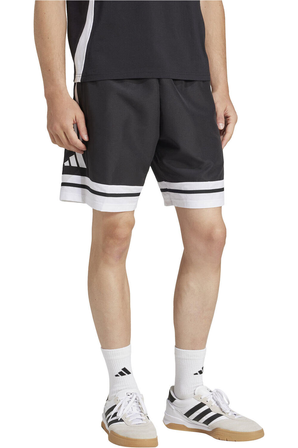adidas pantalones cortos futbol SQ25 DT SHO vista detalle