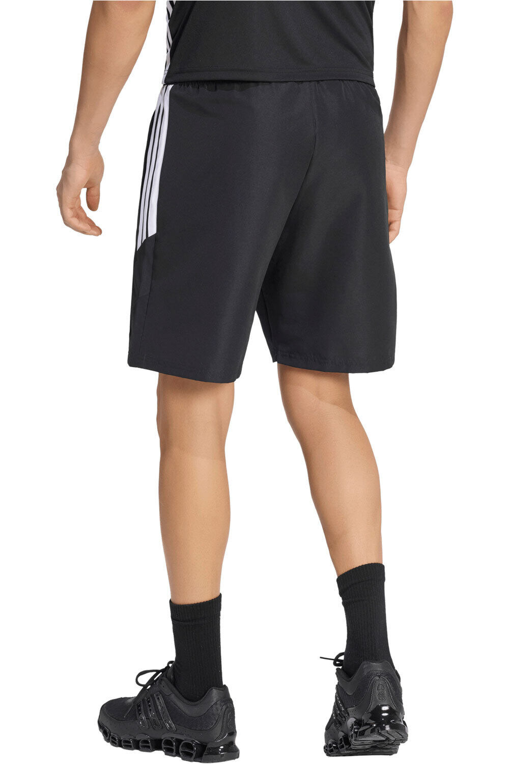 adidas pantalones cortos futbol TECNICO TIRO�26 ESSENTIALS SHORT vista trasera