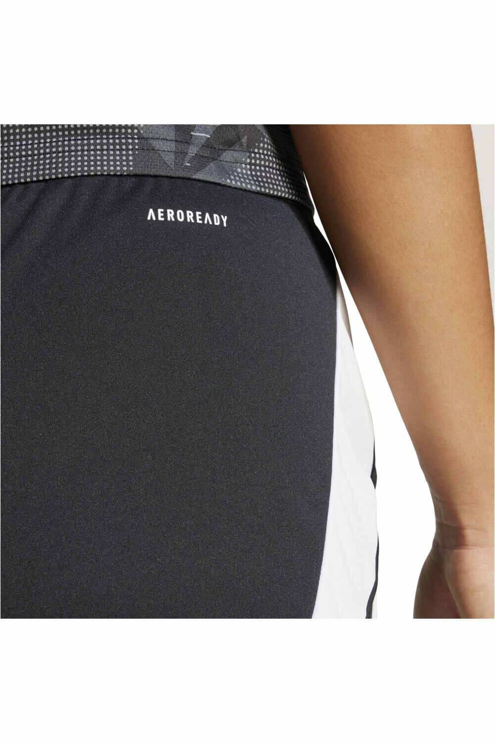 adidas pantalones cortos futbol TIRO24 SHO W vista detalle