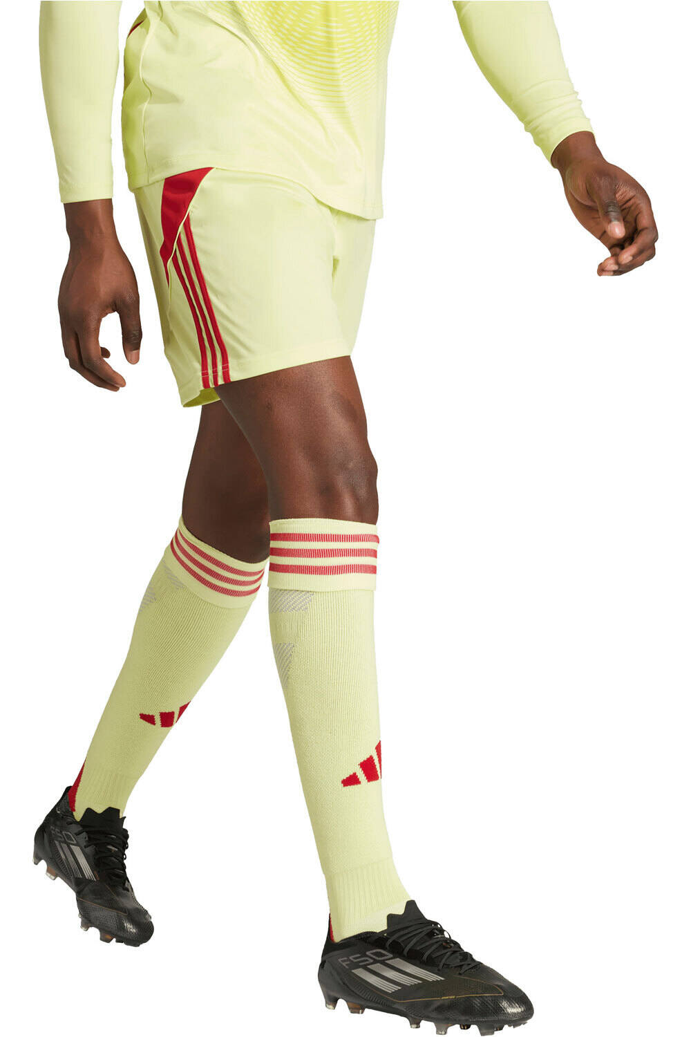 adidas pantalones cortos futbol TIRO24 vista detalle