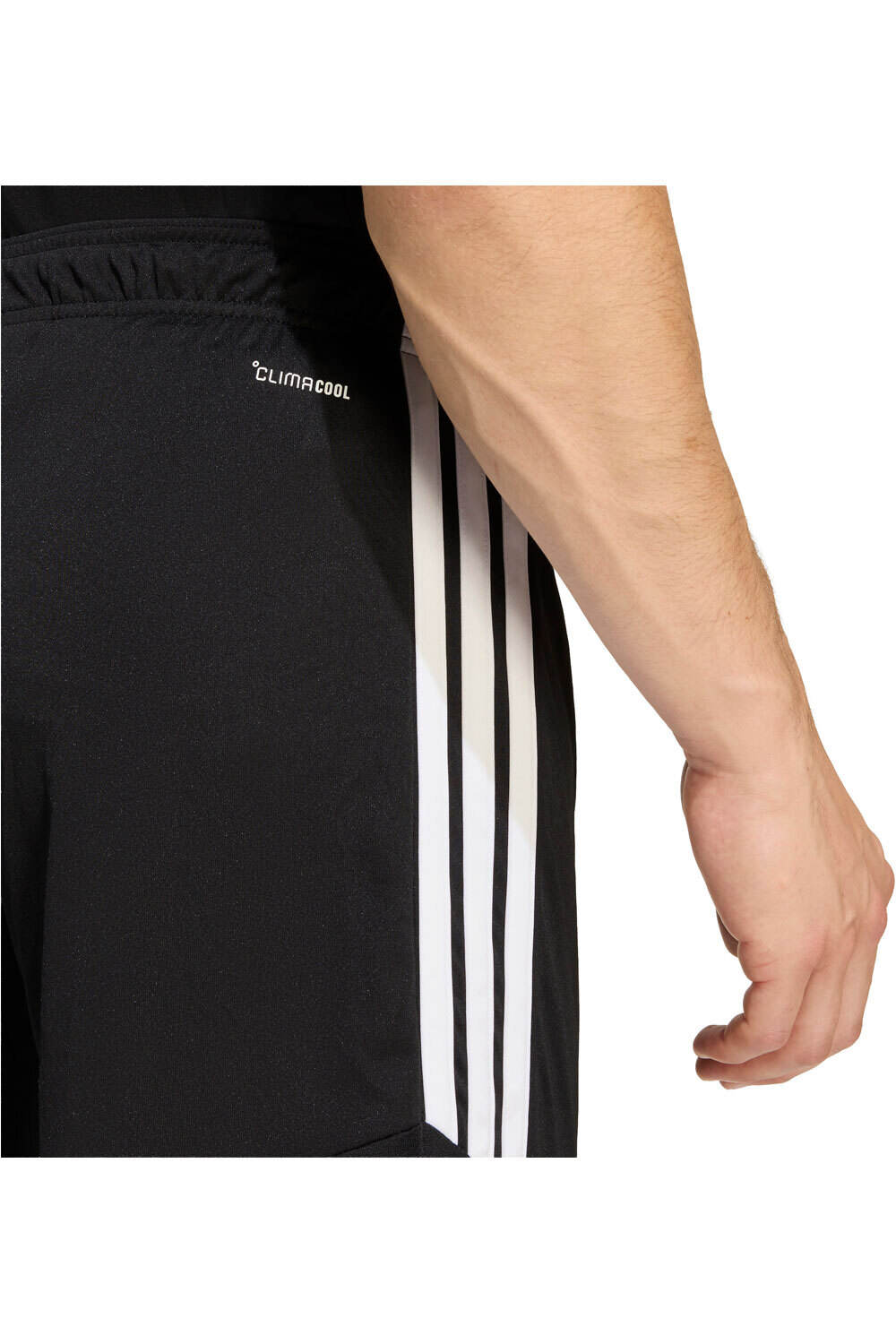 adidas pantalones cortos futbol TIRO26 LEAGUE SHORT vista detalle