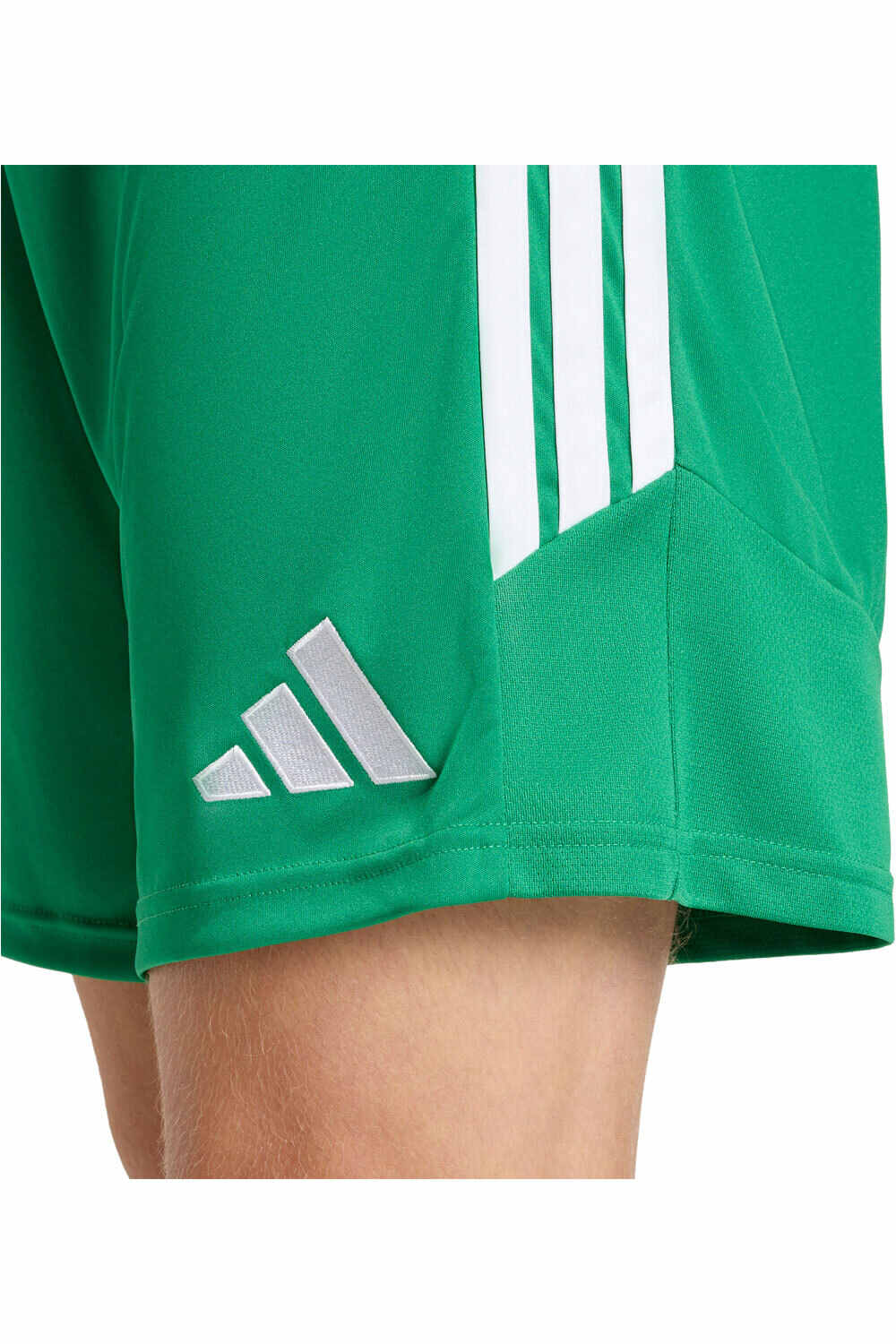 adidas pantalones cortos futbol TIRO26 LEAGUE SHORT vista detalle