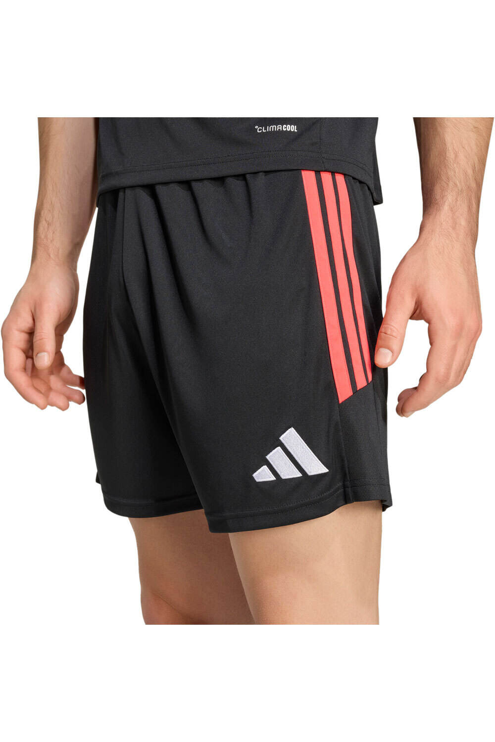 adidas pantalones cortos futbol TIRO26 LEAGUE SHORT vista detalle