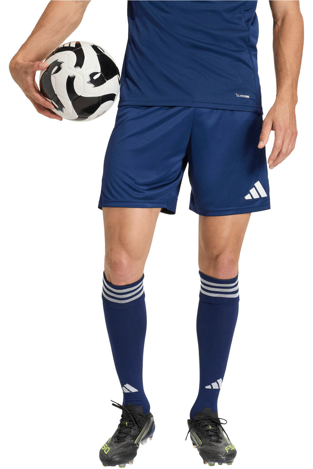 adidas pantalones cortos futbol TIRO26 LEAGUE SHORT vista frontal