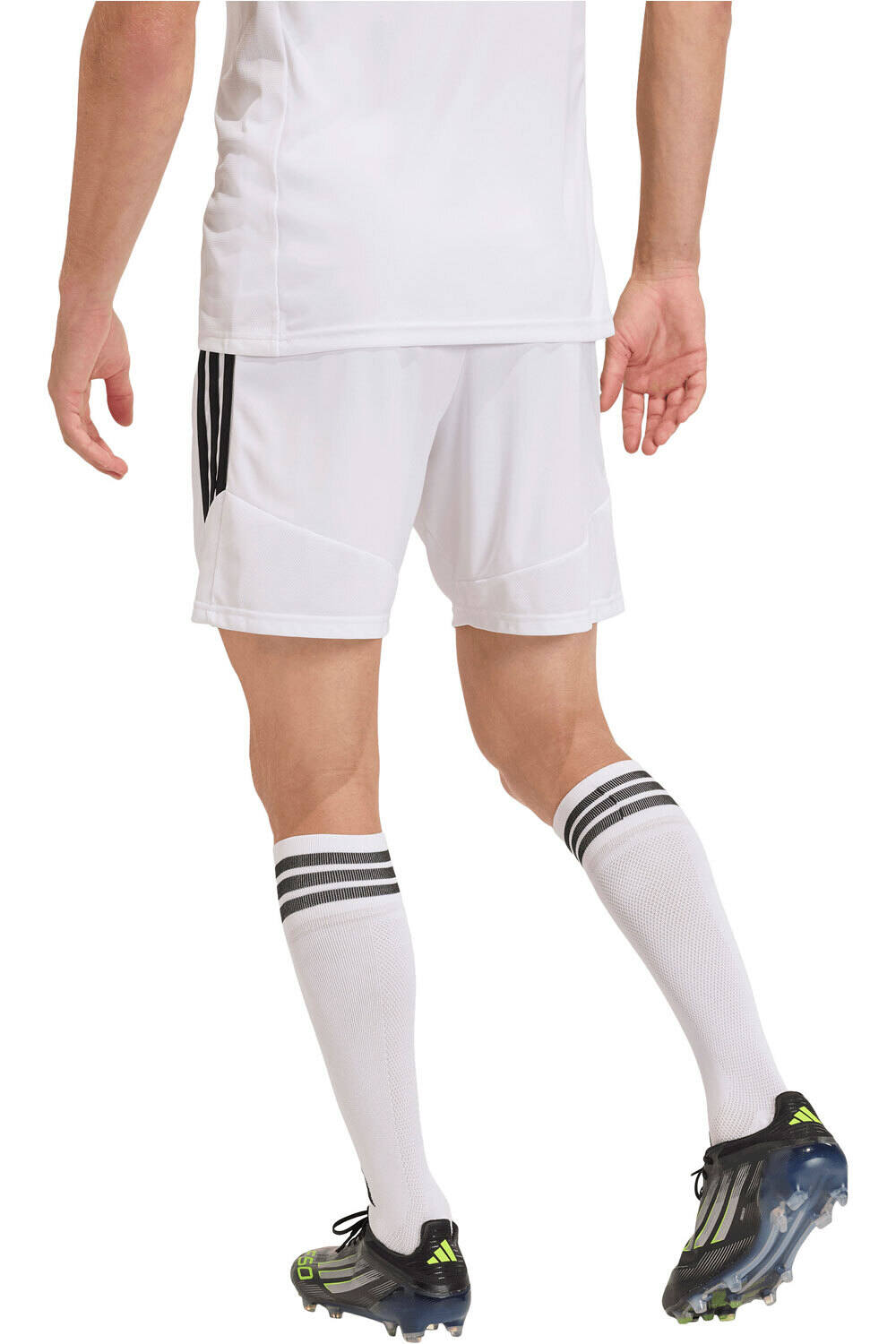 adidas pantalones cortos futbol TIRO26 LEAGUE SHORT vista trasera