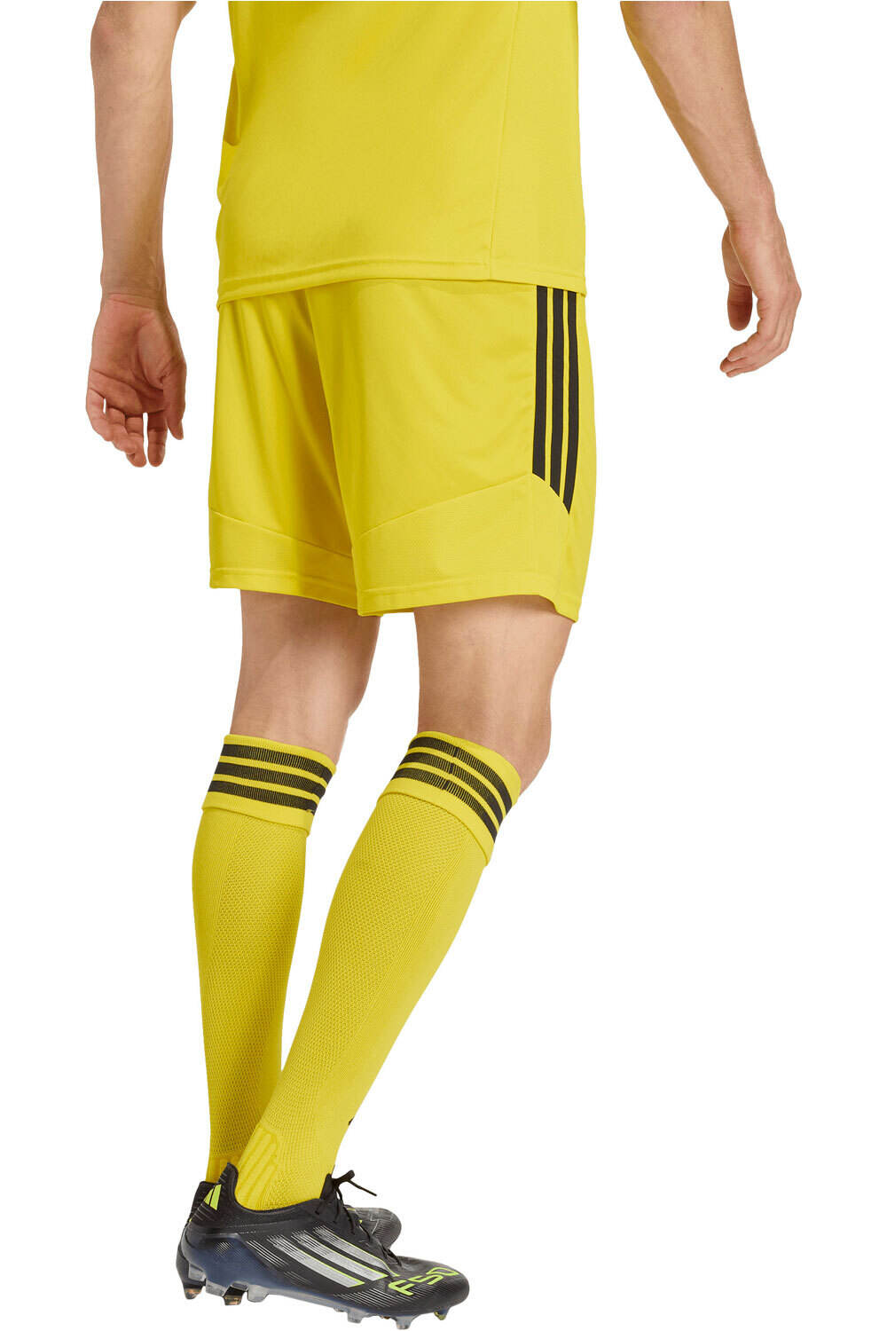 adidas pantalones cortos futbol TIRO26 LEAGUE SHORT vista trasera