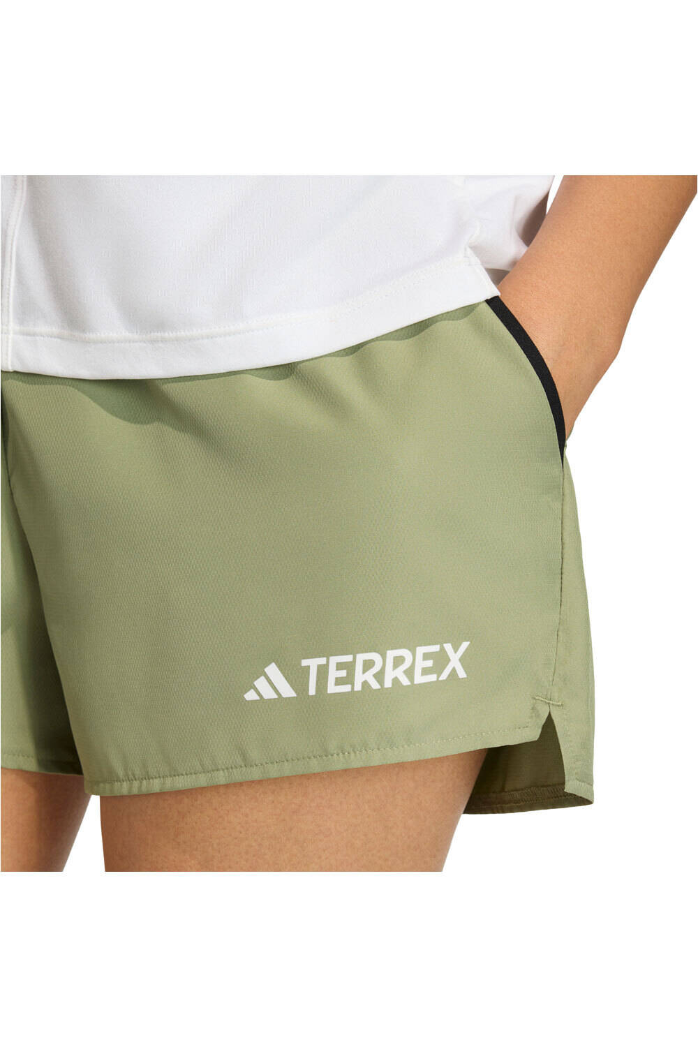 adidas pantalones cortos trail running mujer TERREX MULTI LIGHT vista detalle