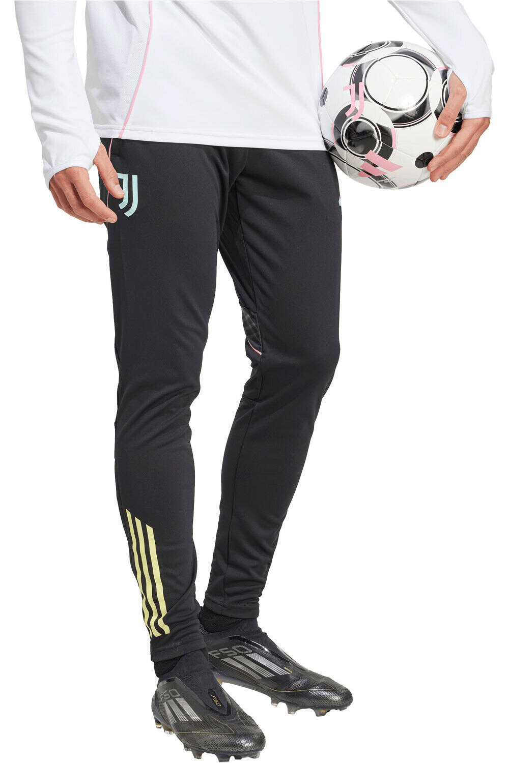 adidas pantalones futbol ENTRENAMIENTO JUVENTUS TIRO 25 COMPET vista detalle