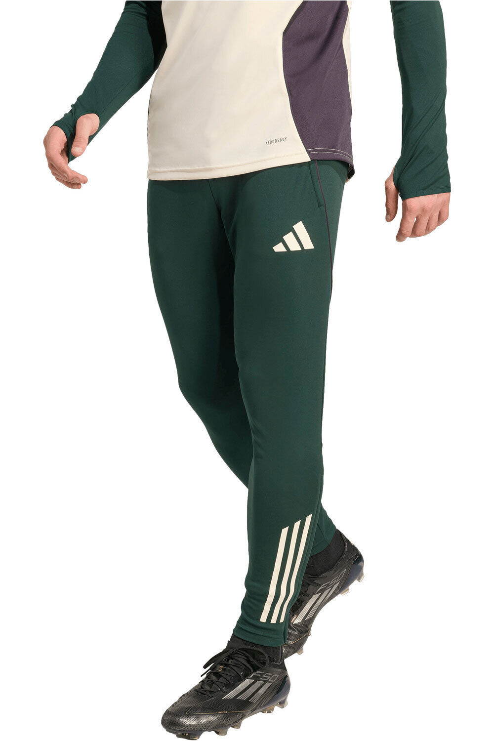 adidas pantalones futbol ENTRENAMIENTO JUVENTUS TIRO 26 COMPET vista frontal