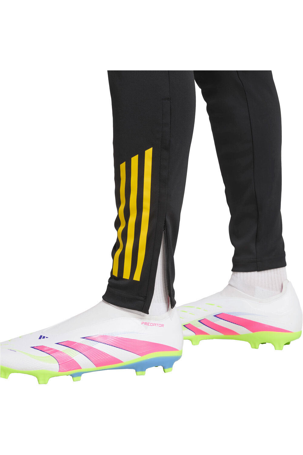 adidas pantalones futbol ENTRENO MANCHESTER U TIRO 25 COMPET 03