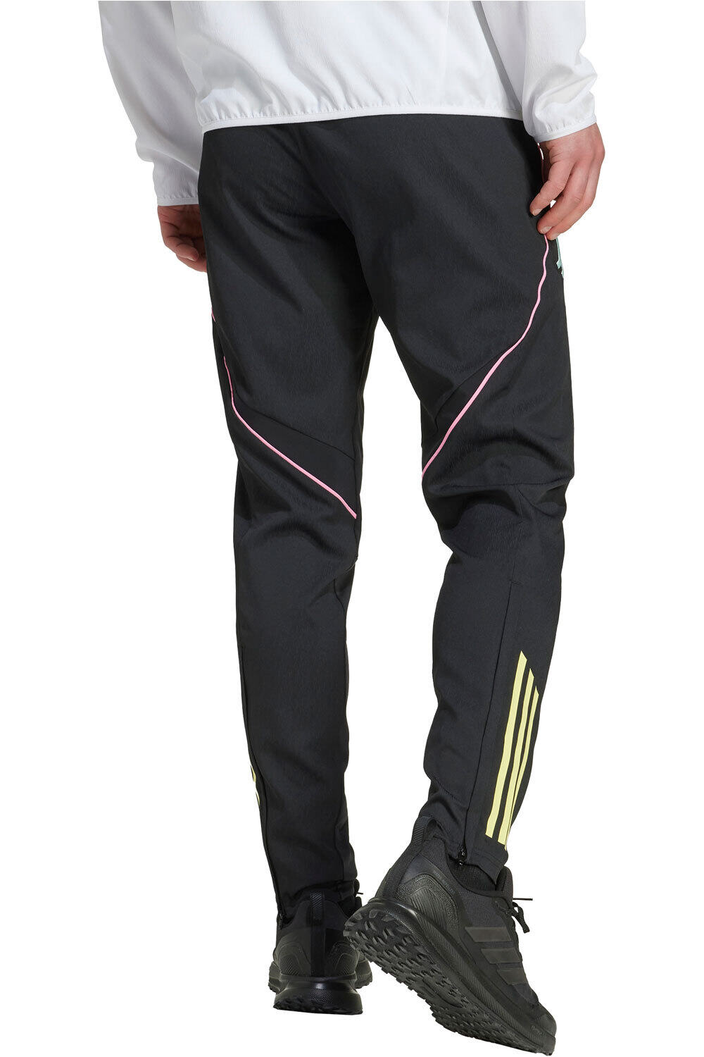 adidas pantalones futbol JUVENTUS TIRO25 COMPETITION PRESENTATION vista trasera