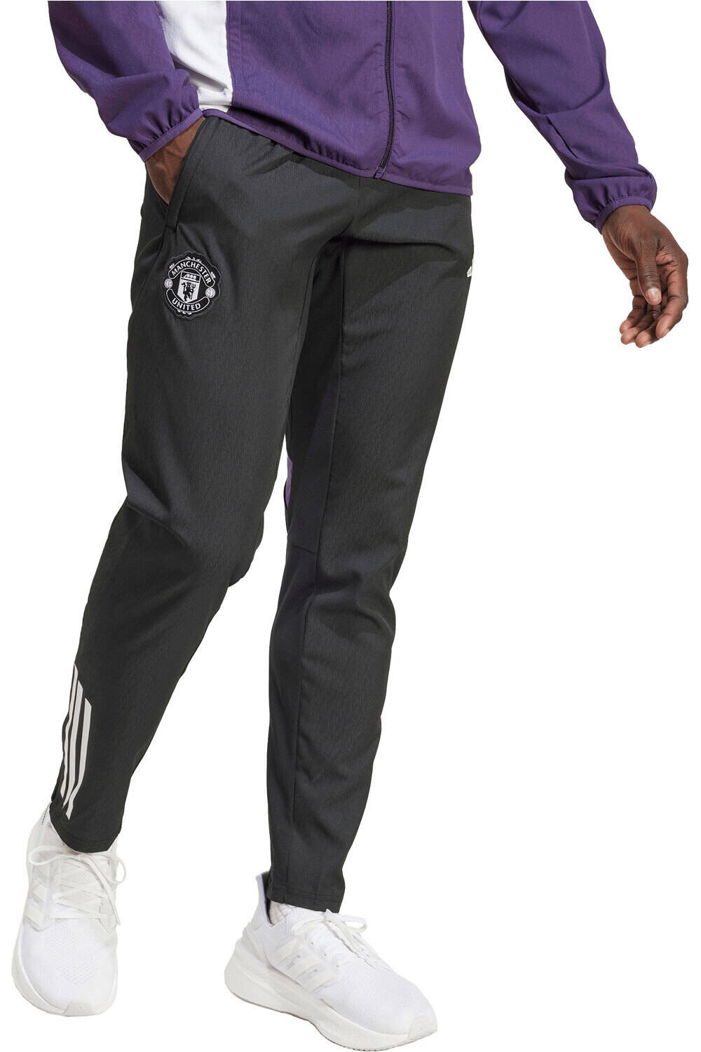 adidas pantalones futbol MANCHESTER UNITED 25/26 COMPETITION vista detalle