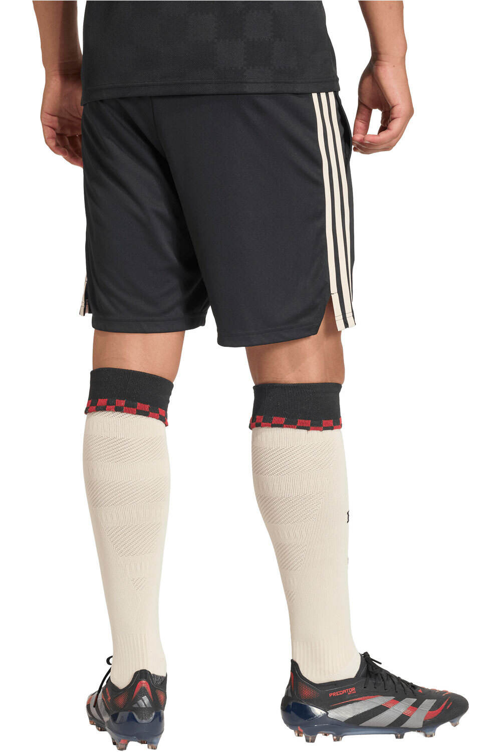 adidas pantalones fútbol oficiales B.MUNICH 26 3 SHO vista trasera