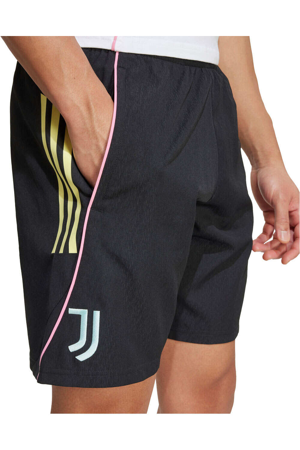 adidas pantalones fútbol oficiales JUVENTUS 26 DT SHO 04