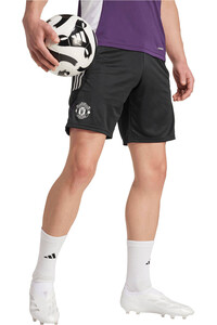 adidas pantalones fútbol oficiales M.UNITED 26 TR SHO vista detalle