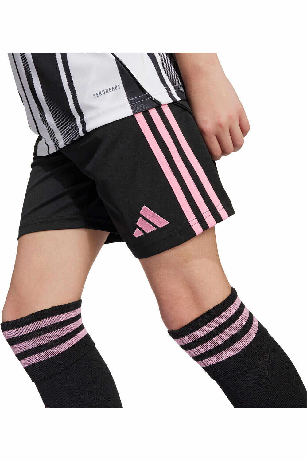 adidas pantalones fútbol oficiales niño JUVENTUS 26 H SHO Y vista detalle