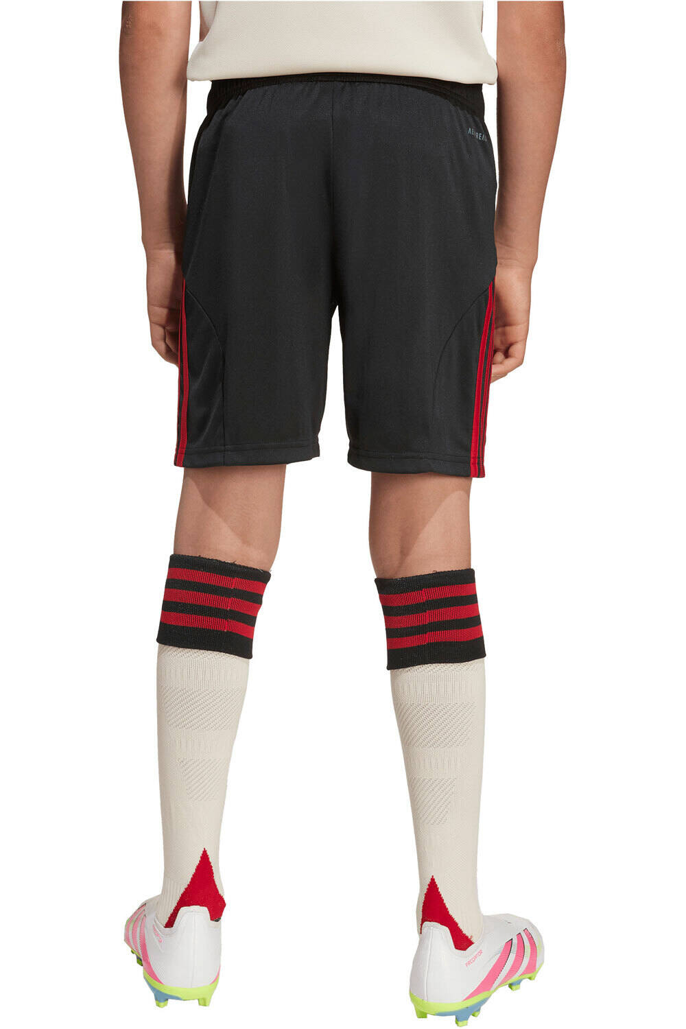 adidas pantalones fútbol oficiales niño LIVERPOOL 26 A SHO Y vista trasera