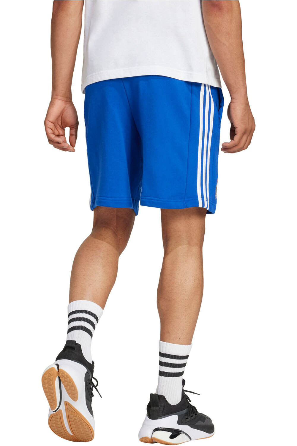 adidas pantalones fútbol oficiales R.MADRID 26 DNA SHO vista trasera