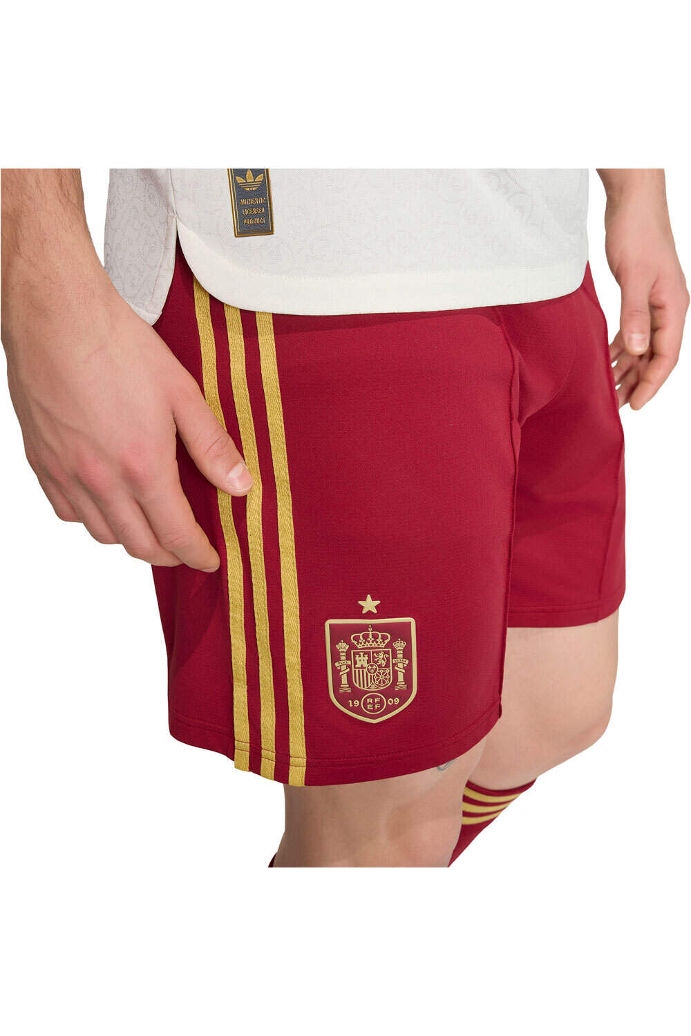 adidas pantalones fútbol oficiales SEGUNDA EQUIPACION ESPANA 26 OFICIAL vista detalle
