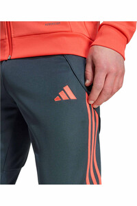 adidas pantalones largos futbol B.MUNICH 26 TK SUIT 05
