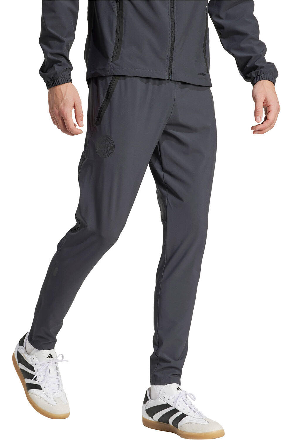 adidas pantalones largos futbol FC BAYERN TIRO25 COMPETITION vista detalle