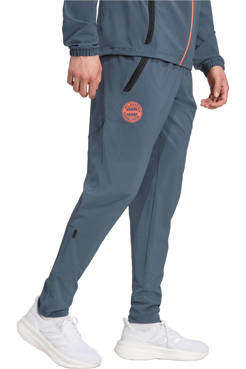 adidas pantalones largos futbol FC BAYERN TIRO25 COMPETITION vista detalle