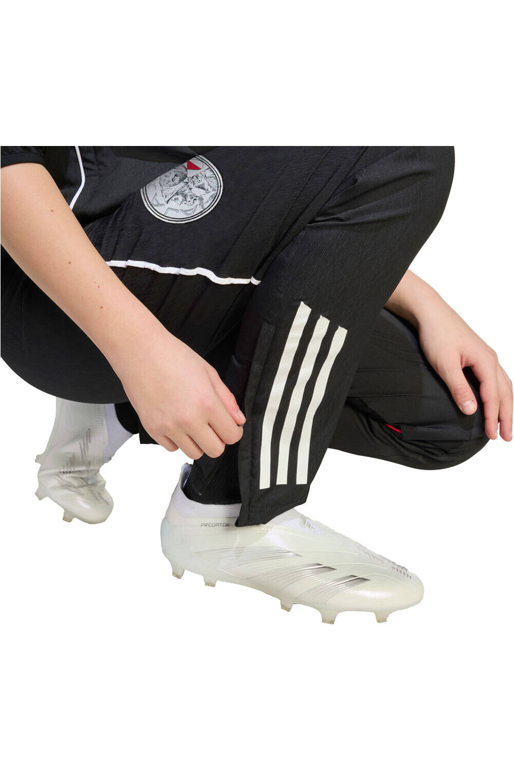adidas pantalones largos futbol niño PRESENTACIN AJAX TIRO 25 COMPETITION vista detalle