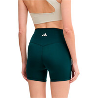 adidas pantalones y mallas cortas fitness mujer 3 STRIPES STUDIO ALL ME vista trasera