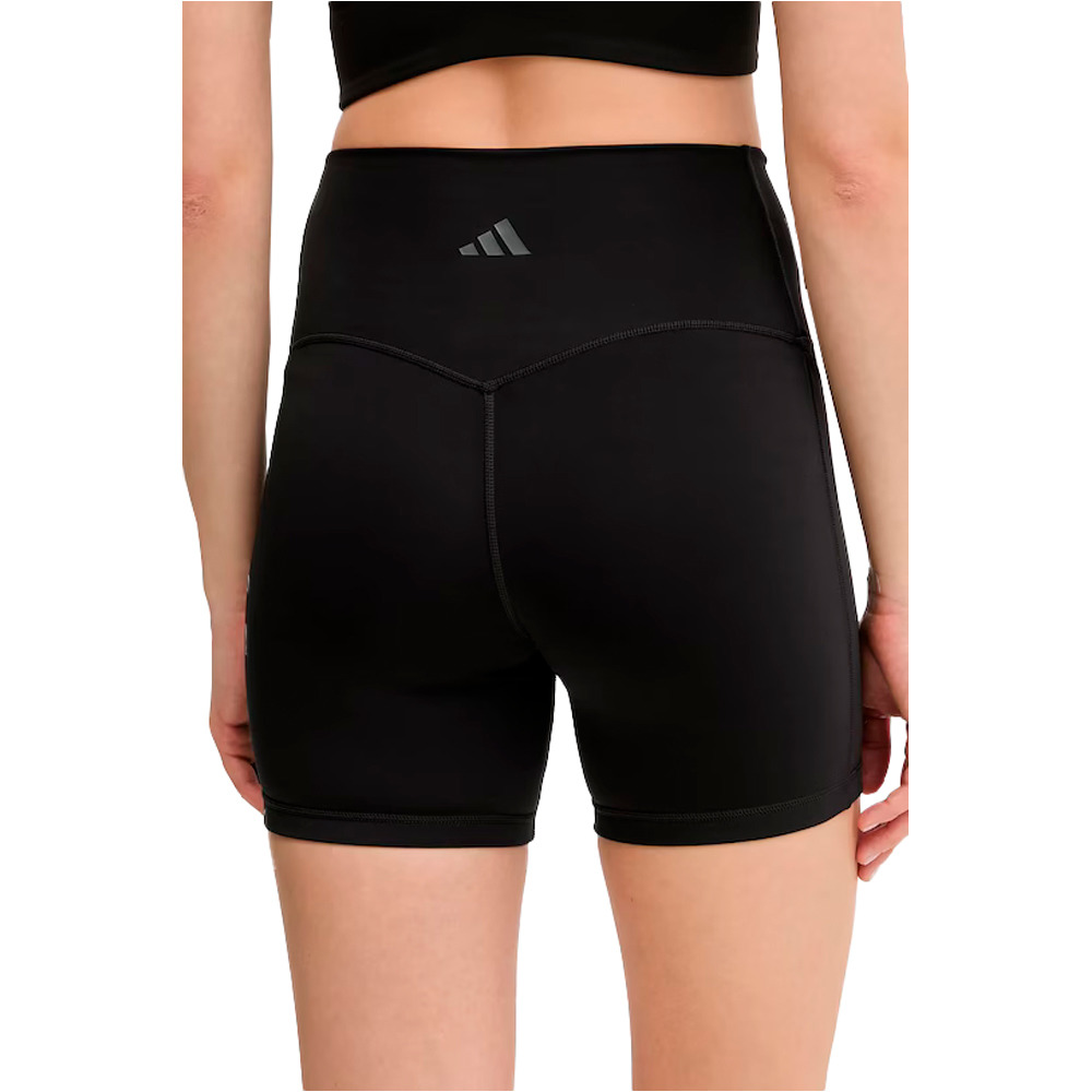adidas pantalones y mallas cortas fitness mujer 3 STRIPES STUDIO ALL ME vista trasera