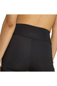 adidas pantalones y mallas cortas fitness mujer ALL ME ESSENTIALS 7-INCH vista detalle