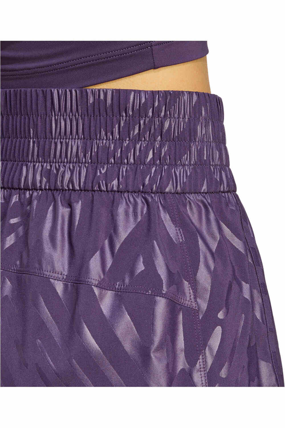 adidas pantalones y mallas cortas fitness mujer AOP PACER TRAINING WOVEN 03