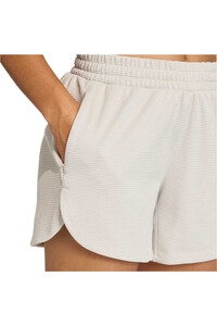 adidas pantalones y mallas cortas fitness mujer PACER 03